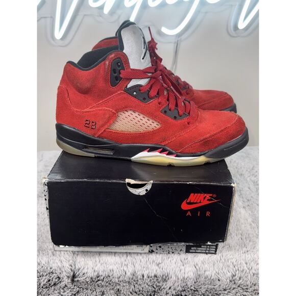 Air Jordan 5 Retro Size 7Y Raging Bull 2021 Red Suede Black Bred 440888-600 W8.5 - Picture 1 of 8